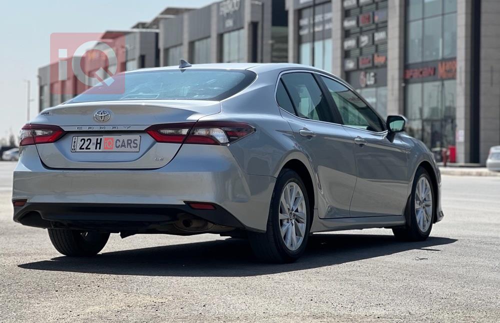 تۆیۆتا کامری